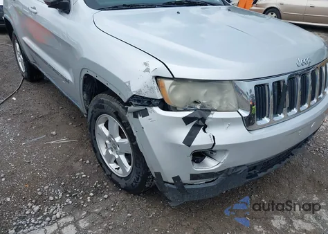 2011 Jeep Grand Cherokee Laredo z USA, uszkodzony, nr VIN 1J4RR4GG0BC566517